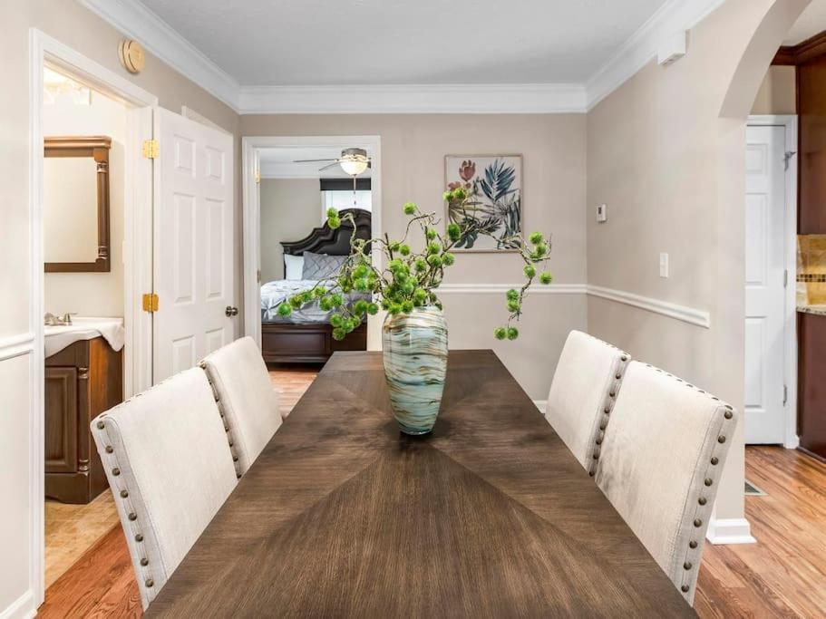 Gorgeous East Village Home Near Downtown Sleeps 12 5 Bedrooms Coffee Bbq Ac Parking 亚特兰大 外观 照片