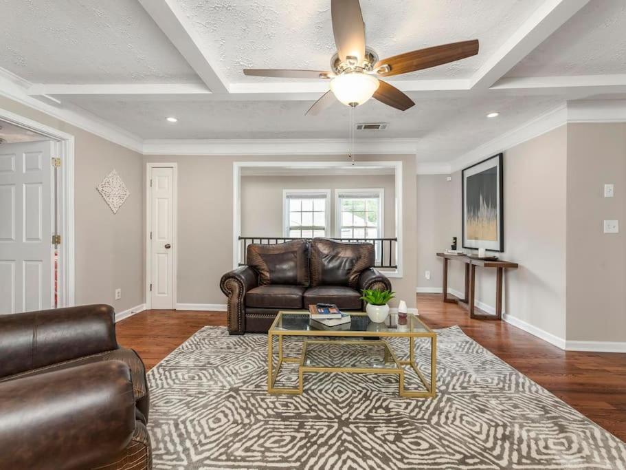 Gorgeous East Village Home Near Downtown Sleeps 12 5 Bedrooms Coffee Bbq Ac Parking 亚特兰大 外观 照片